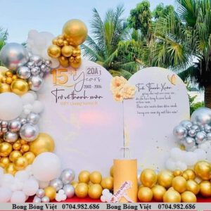 trang trí họp mặt