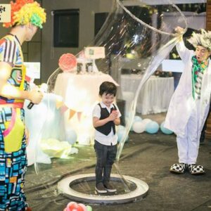 dịch vụ chú hề bong bóng xà phòng