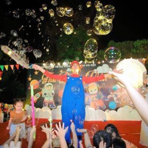 chú hề bong bóng xà phòng