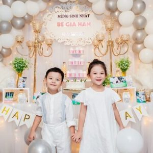 Chụp ảnh sinh nhật