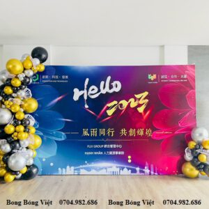 tất niên công ty