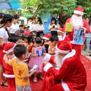 Tổ chức Noel